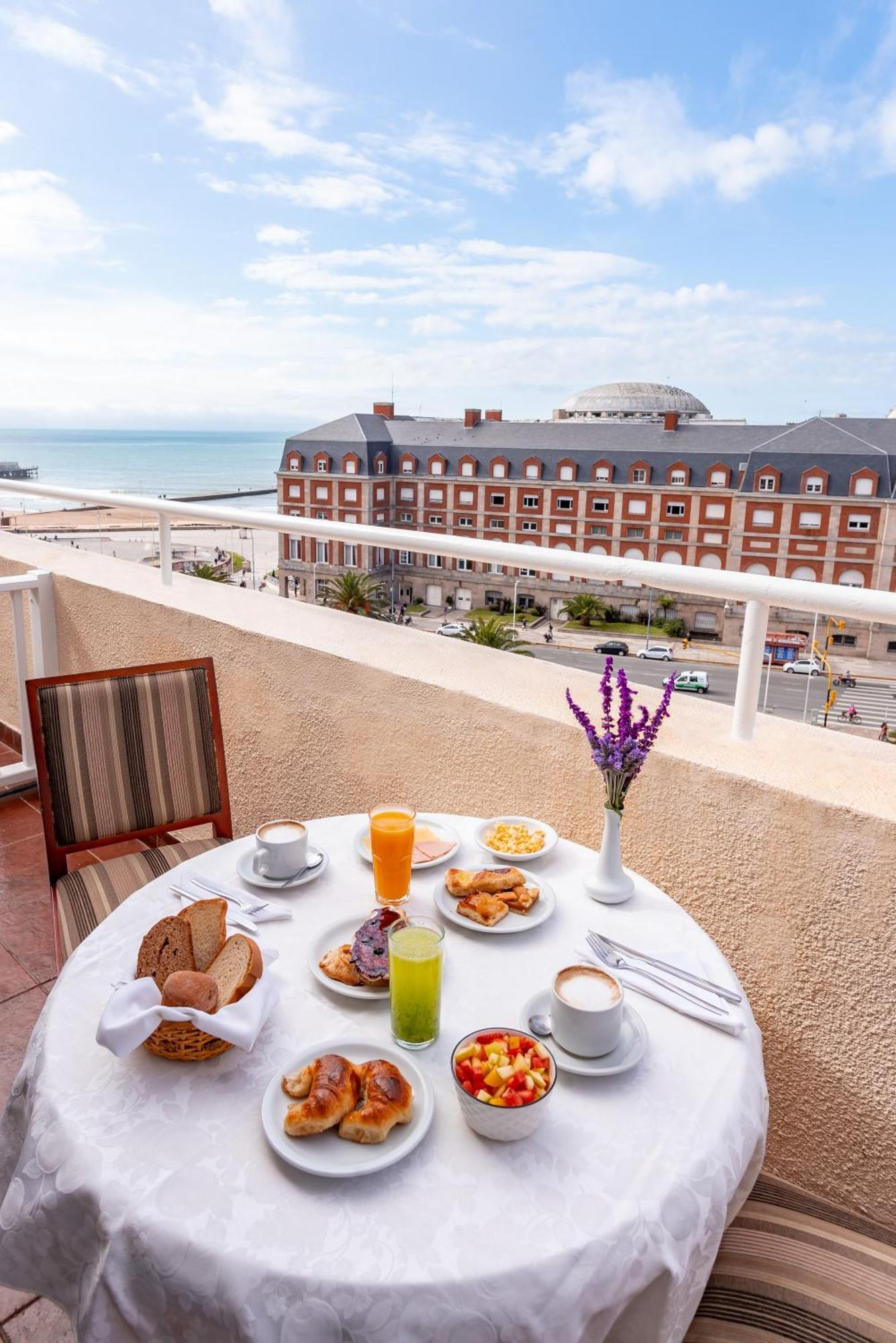 Hotel Riviera Mar del Plata Exterior photo